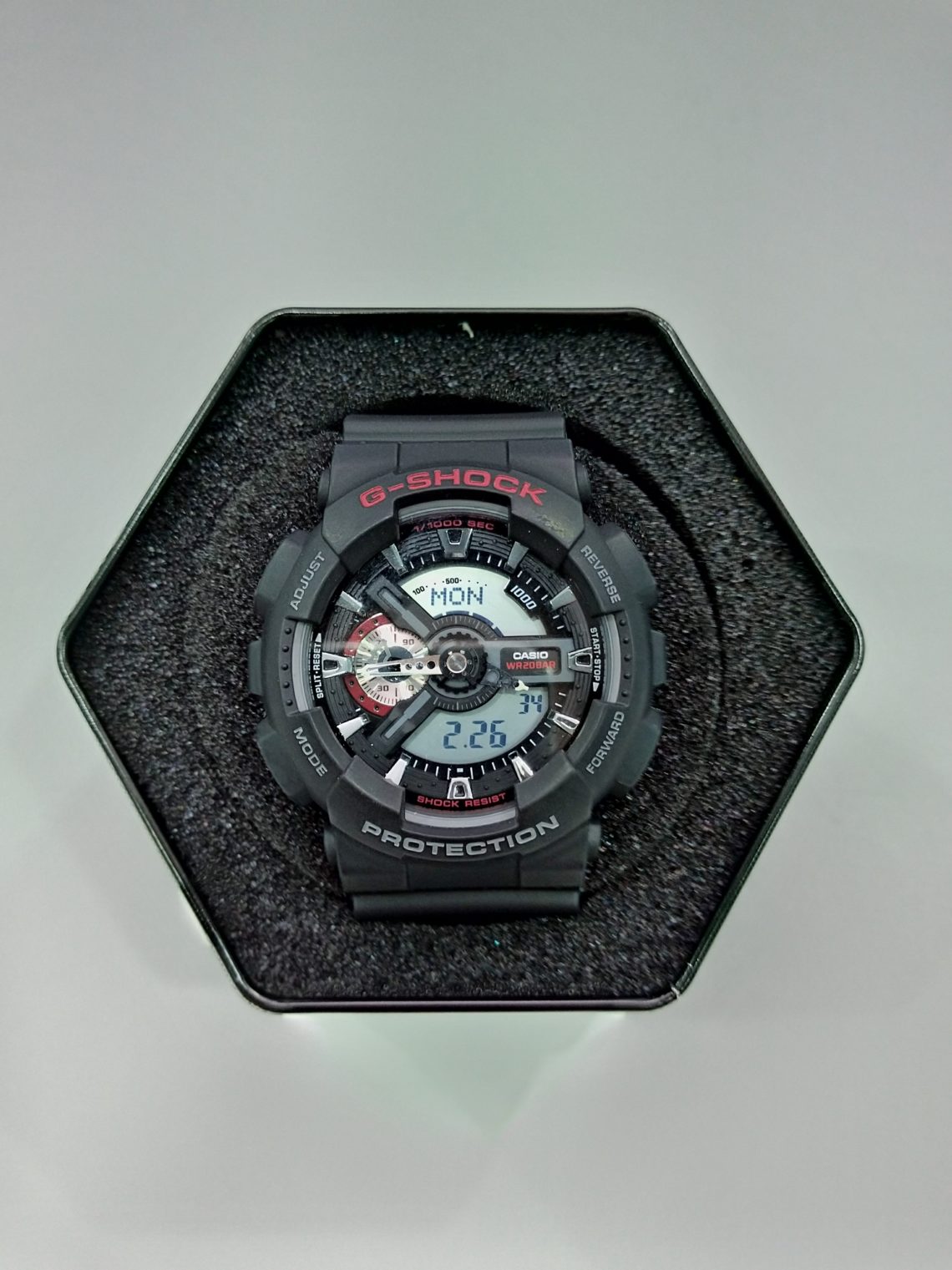 g shock rog edition